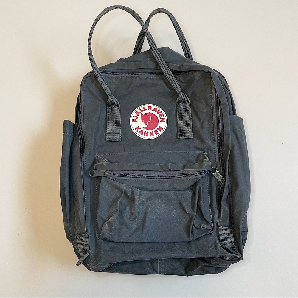 🩶 FJALLRAVEN 13” LAPTOP KANKEN preloved super gray vintage backpack bag 🩶